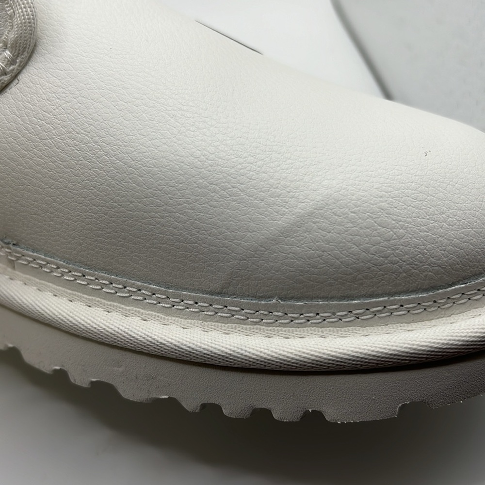 NWT Ugg Neumel Chopd Boots Chukka Shoes White Black Wool Fur Mens Size 11 - Picture 12 of 15